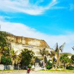 pantai melasti idaman traveler