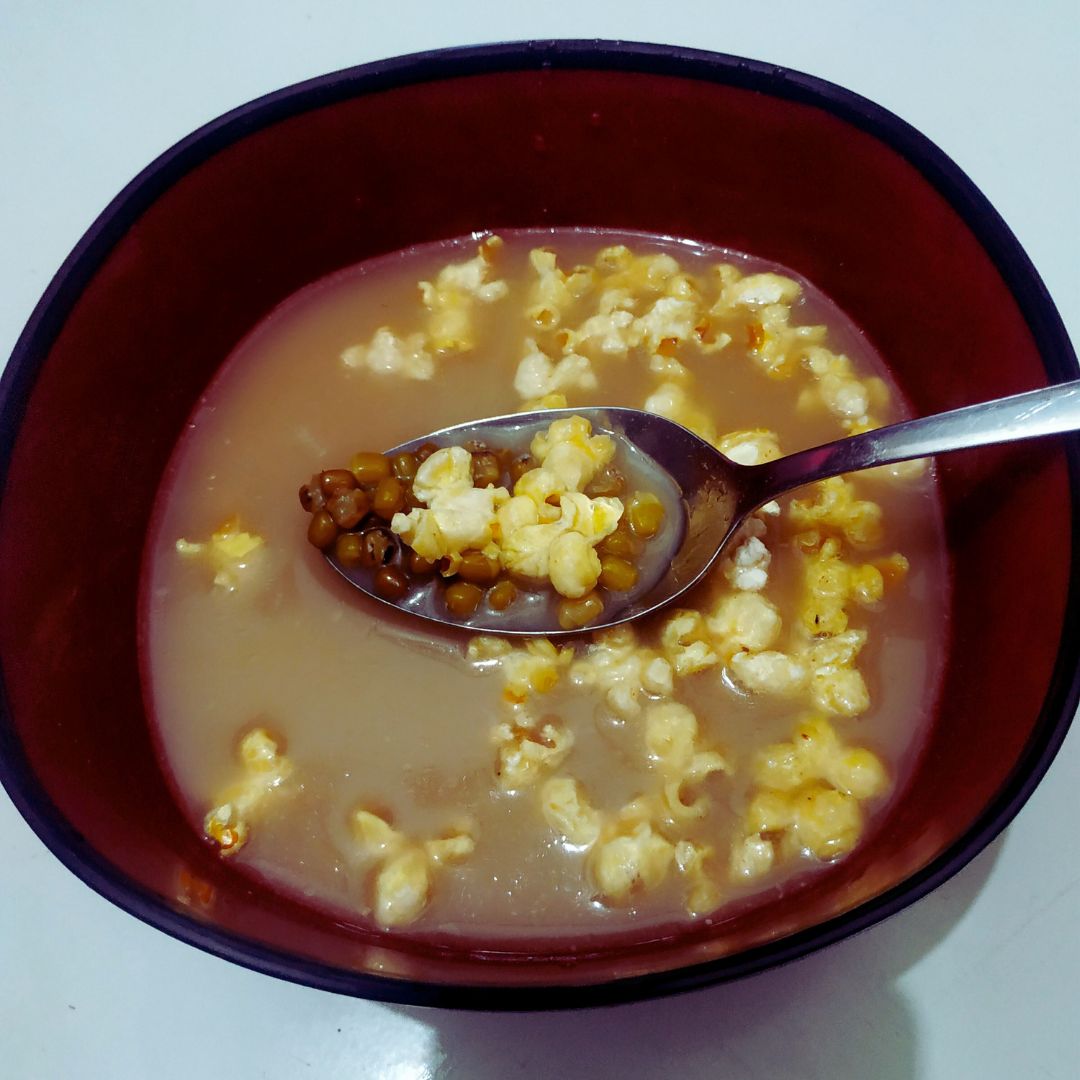 Legitnya Bubur Kacang Ijo Popcorn